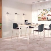 Créer une salle de réunion polyvalente pour PME : méthode + budget